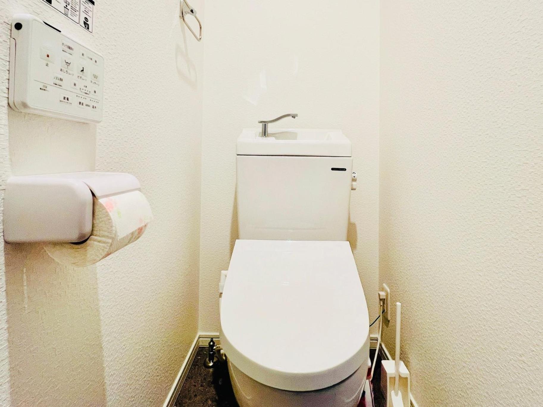 アパート 關西機場直達 心齋橋難波電車5分 天下茶屋步行7分全新精品115平四臥室獨棟 免費停車 *